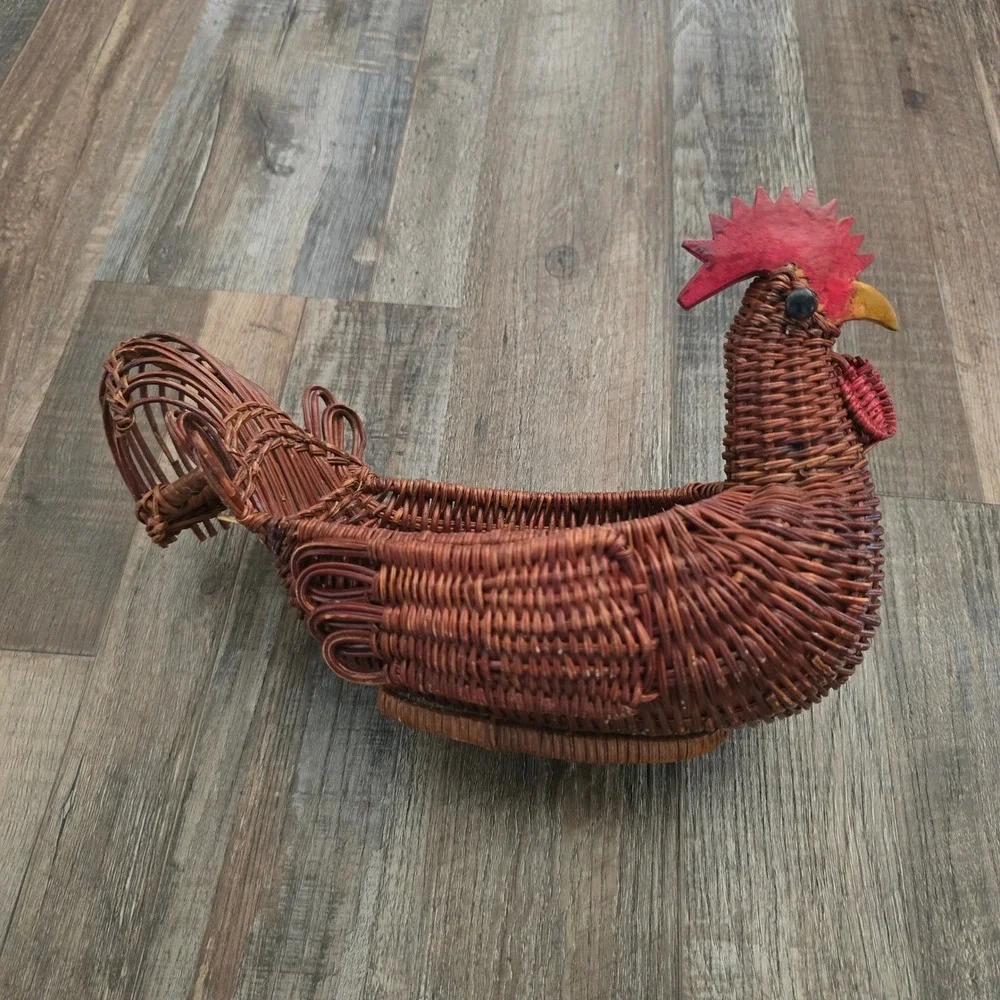 Rooster Woven Basket Wooden Comb Beak Brown Farmhouse Wicker